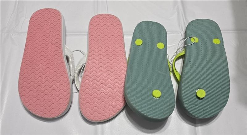 NEW Cat & Jack 13 Child 2pr Girls Flip Flop Thong Sandal 133391