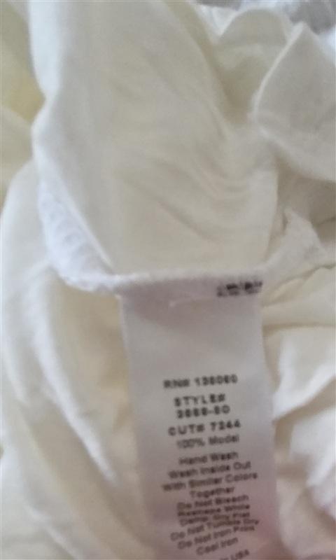 NWOT Project Social T Small White V Neck Raw Hem T Shirt 133411
