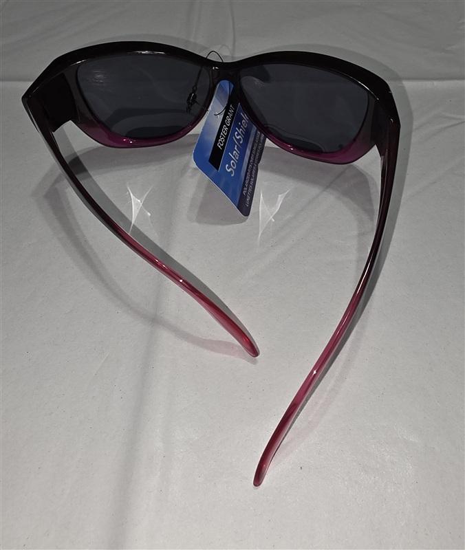 NWT Foster Grant Like A Rhinestone Pink Polarized Sunglasses 133430