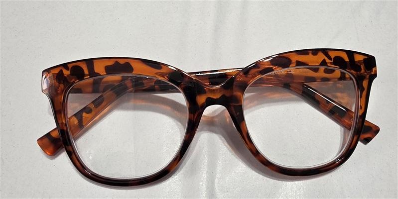 NWT Tahari 2.0 Orange Animal Cat Eye Thick Reading Nerd Glasses + Bonus 133443