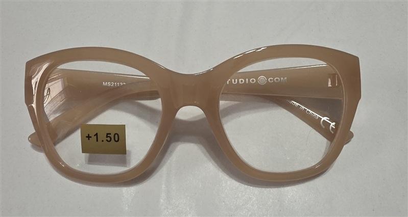 NWT Max Studio Blush 1.5 Cat Eye Round Thick Reading Nerd Glasses 133445