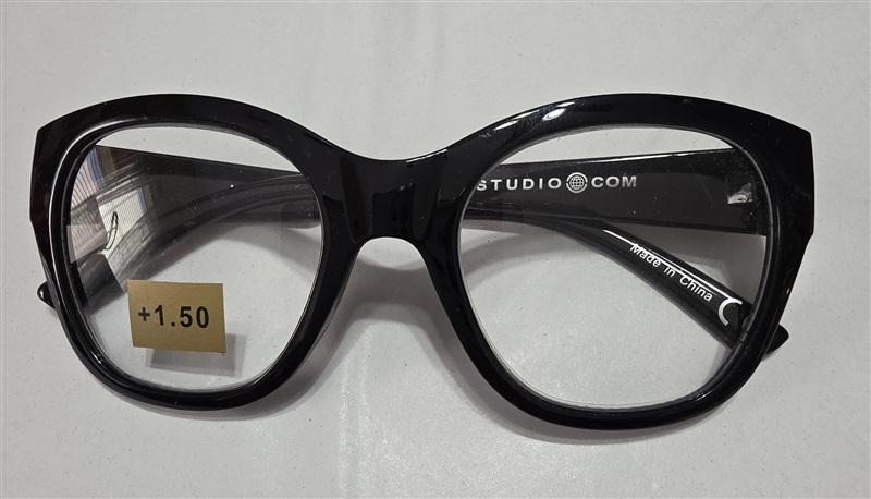 NWT Max Studio Black 1.5 Cat Eye Round Thick Reading Nerd Glasses 133446
