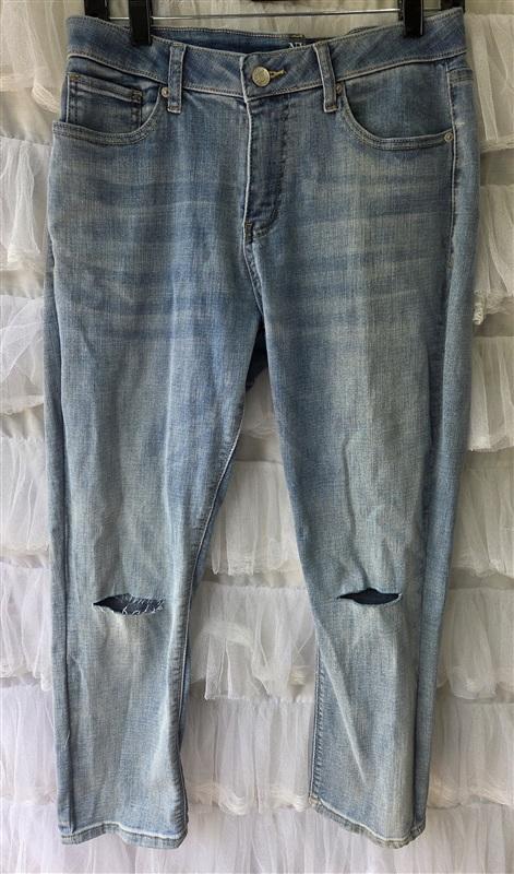 NWOT New York & Co 6 Mid-Rise Skinny Distressed Jeans 133460