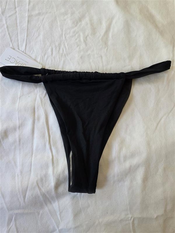 NWT L*Space XL Gina Triangle Bikini Bottom Black 133523