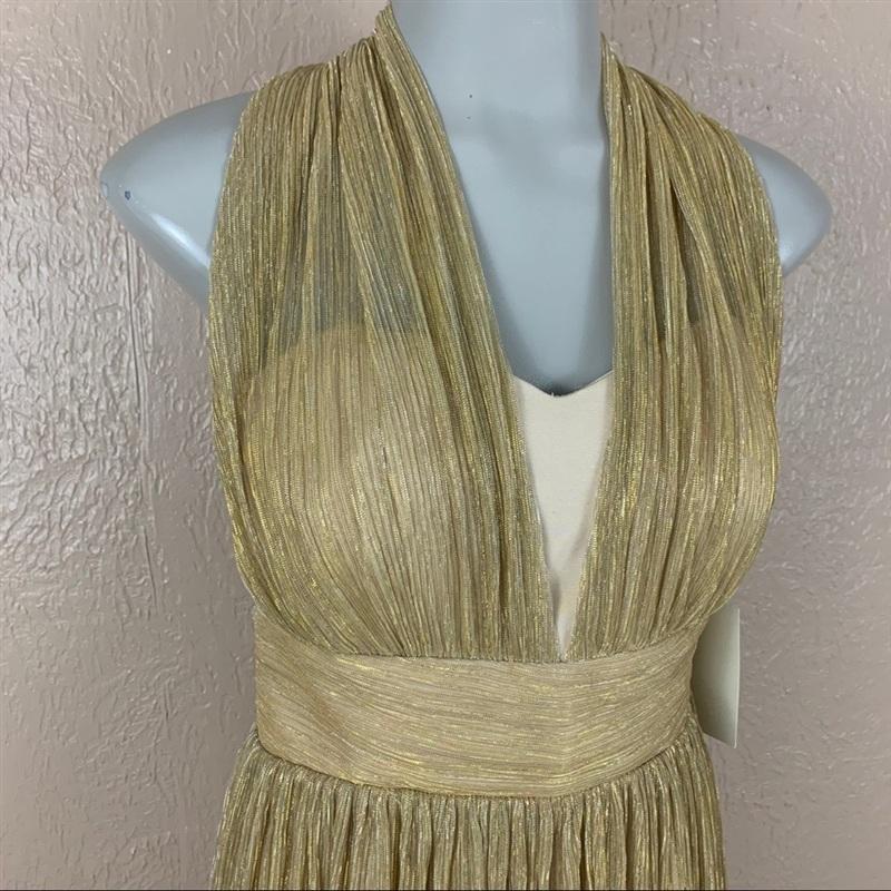 NWT Alexia Admor 8 Gold Silver Marilyn Halter Short Cocktail Dress 133541