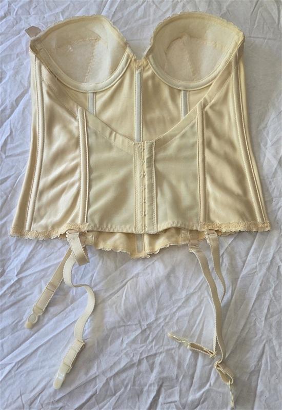 NWT Carnival 34A Satin Torsolette Strapless Bustier Bra 303 Beige 133572
