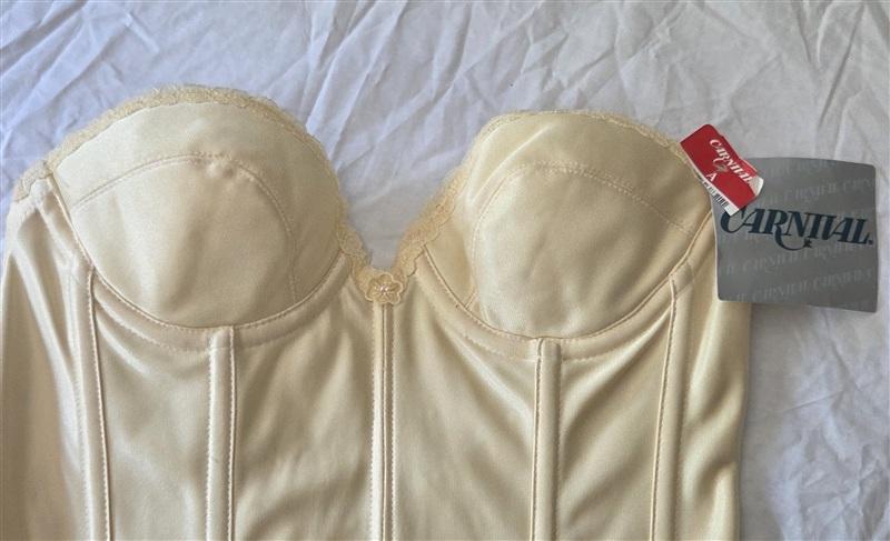 NWT Carnival 34A Satin Torsolette Strapless Bustier Bra 303 Beige 133572