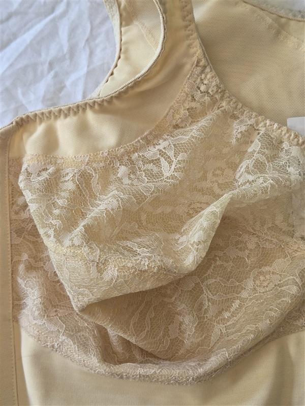 NWT Cortland Rago 44B Front Closure Soft Cup 9603 Bra Longline 133576