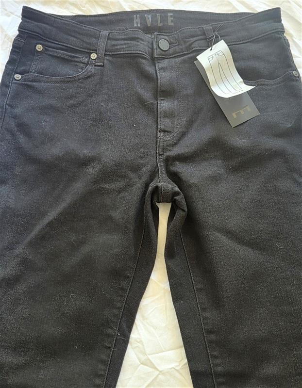 NWT Hale 30 Sylvie Skinny Straight leg Jeans Black 133581