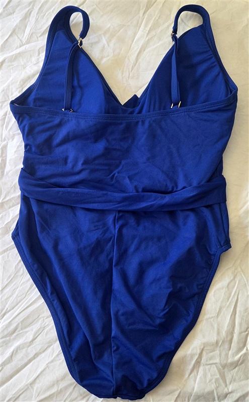 NWOT La Blanca 10 Island Goddess Deep V Tie Front 1PC Swimsuit Blue 133582
