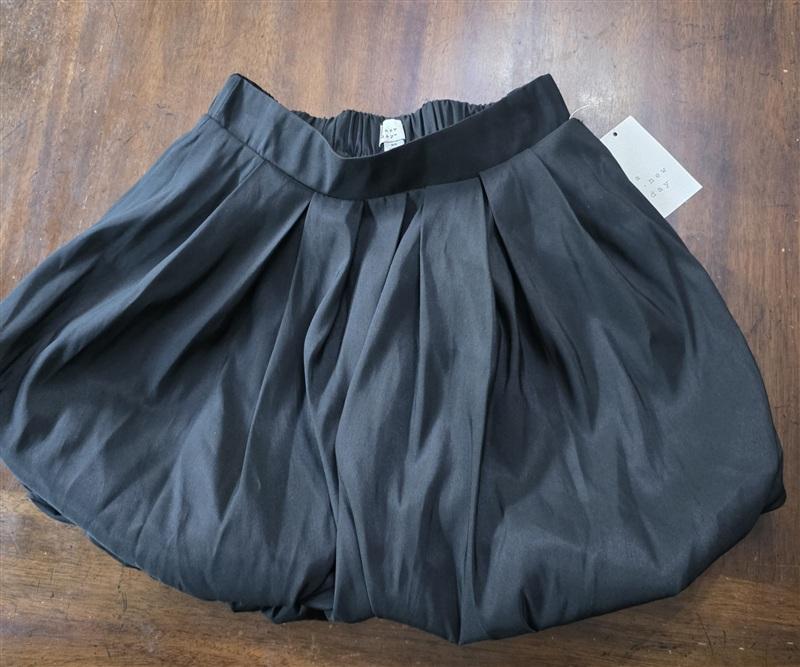 NWT A New Day XS Mini Bubble Skirt Black 133592