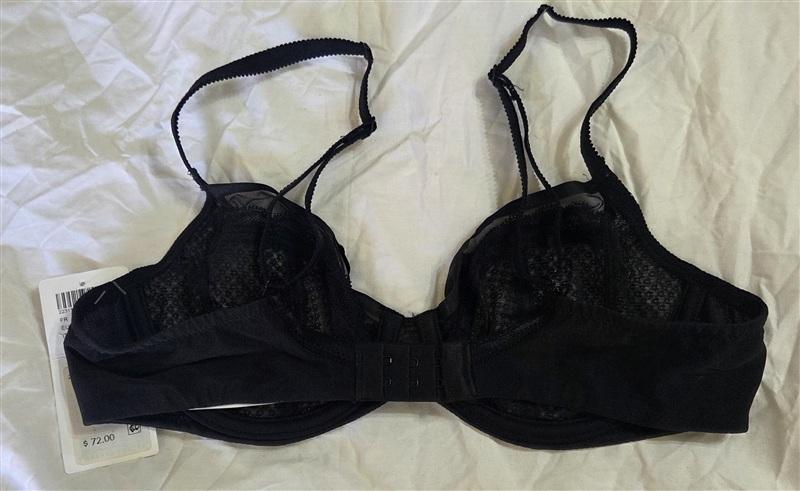 NWT Chantelle 34B Parisian Allure Unlined Plunge Bra 2231 Black 133597
