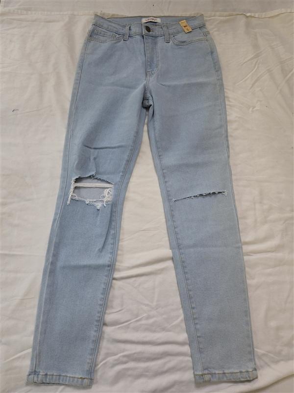 NWT Vibrant MIU 5 Light Blue Distressed Skinny Jeans 133621
