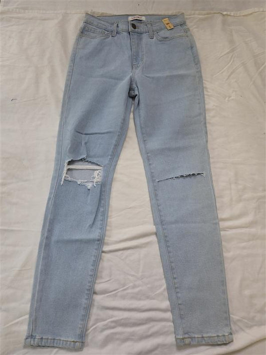 NWT Vibrant MIU 5 Light Blue Distressed Skinny Jeans 133621