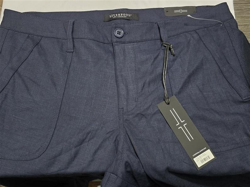 NWT Liverpool 31 12 Cropped Trouser Mood Indigo Blue Pants 133634