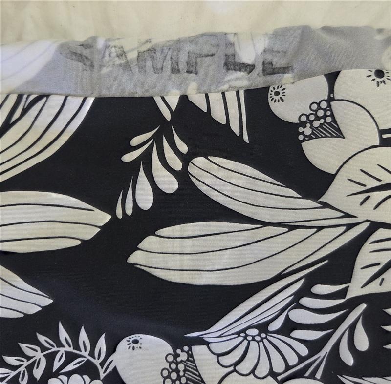 NWOT Trina Turk 6 Sample Treasure Cove Bandeau 1pc Swimsuit 133640