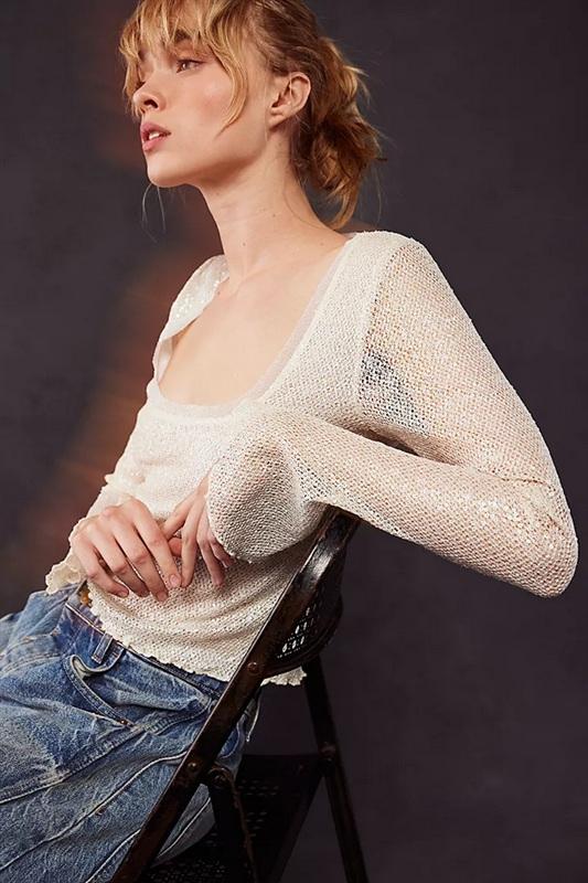 NWT FP Free People Movement L Snow Fall Ivory Bell Sleeve Scoop Neck Top 133738