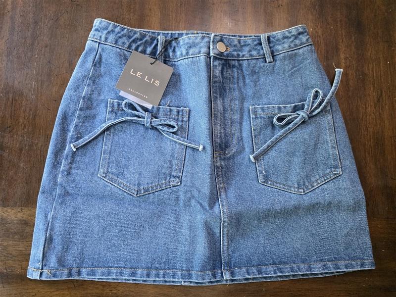 NWOT Le Lis M Bow Front High Waist Denim Skirt Mini 133767