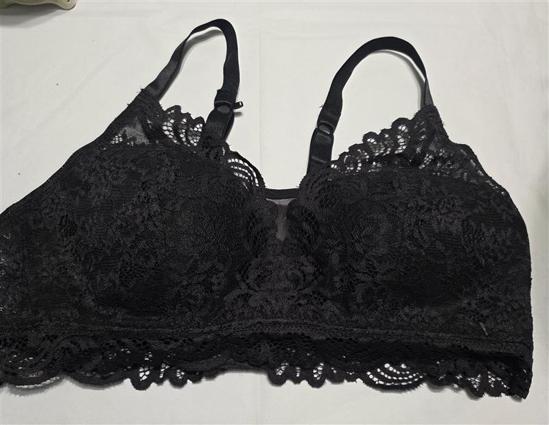 NWOT Bali M Lace Desire All Over Lace Convertible Wirefree Bra DF6591 133771