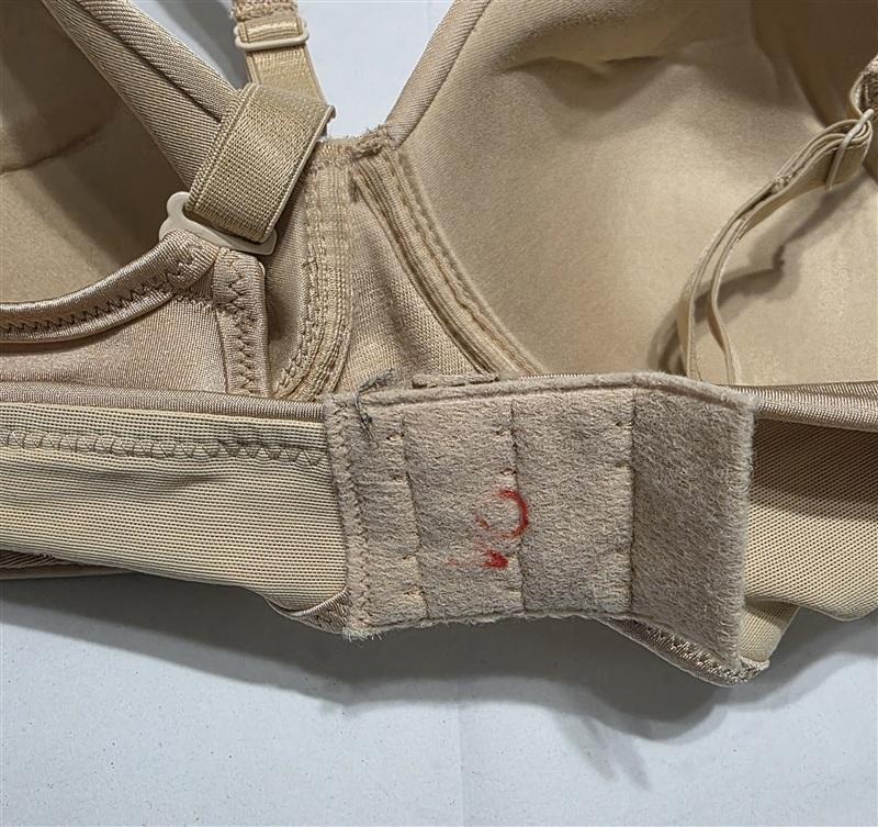 NWOTD Bali 34B One Smooth U Lace Wireless Bra 6546 Beige 133803