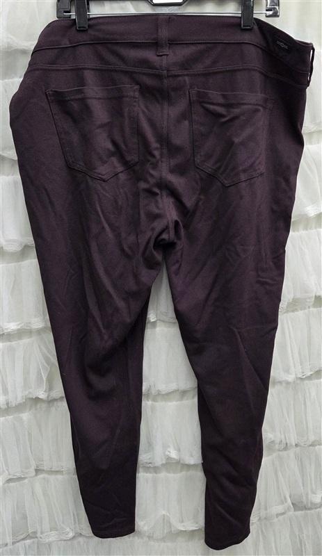 NWOT Liverpool 20W Madonna Legging Point Pants Skinny Aubergine 133819