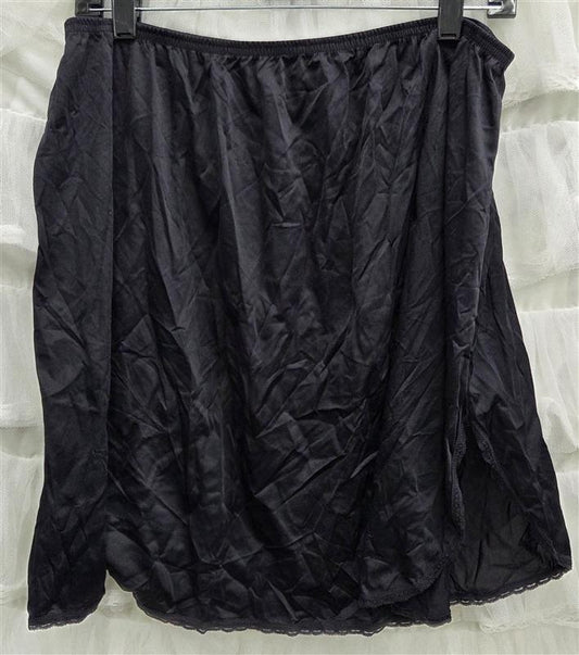 NWOT Vanity Fair 2X Black Half Slip 11760 Lace Trim 133826