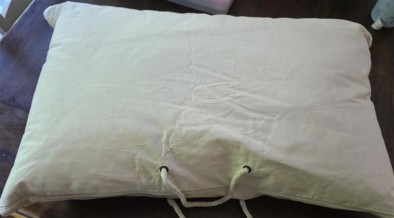 NWT Brook Brothers 100% Wool Filled Pillow Standard/Queen Ivory 133832
