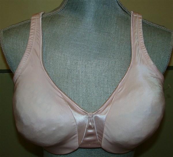 NWOT Olga 42D Signature Satin Full-Figure Underwire Bra 35002 Beige 133840