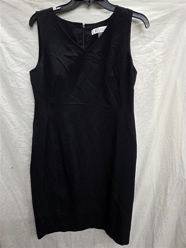 NWOT Kasper 8P Sleeveless V Neck Sheath Dress Black 133857