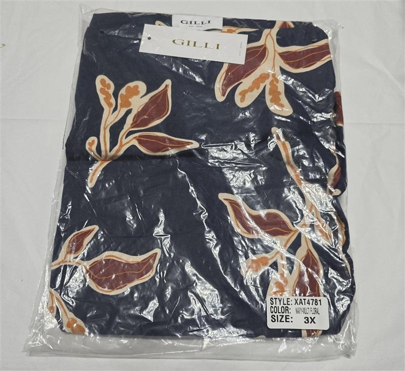 NWT Gilli 3X Plus Square Neck Smocked Top Blue Floral 133892