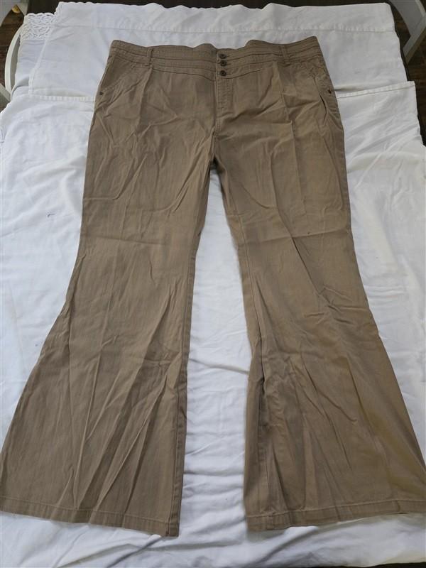 NWOT South 24 Long Tan Bell Bottom 3 Button Denim Jeans khaki 133922
