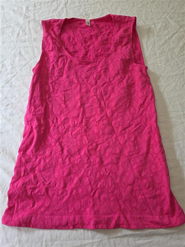 NWOT Last Tango M/L Seamless Tank Top Pink Raised Flower 133958
