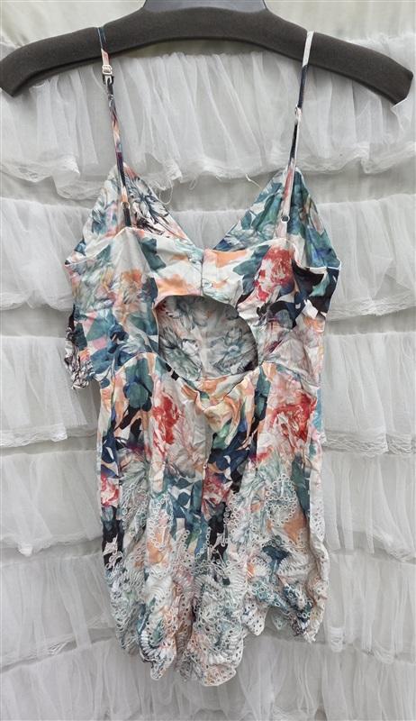NWOTD Lovers & Friends Small Bello Floral Eyelet Romper 133977