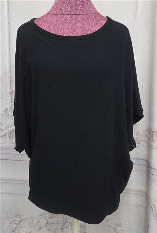 NWT Hayden Large Dolman Knit Bat Wing Black Top 133999