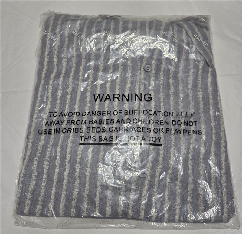 NWT Hayden M Blue White Cloud Stripe V Neck Tie Blouse 134002