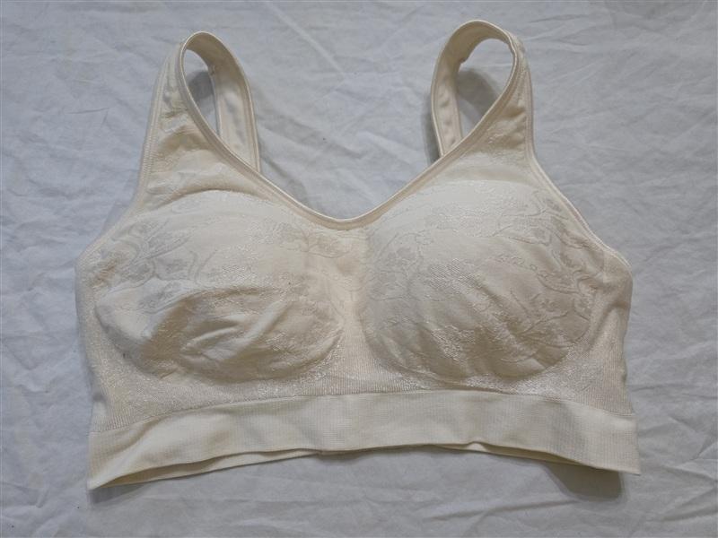 NWOT Bali Bra M Comfort Revolution Smart Sizes Foam Cup Bra 3488 Ivory 134009