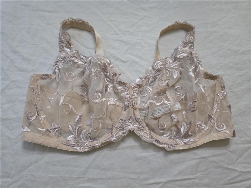 NWOT Soma 40D Sensuous Lace Unlined Beige Bra 134011