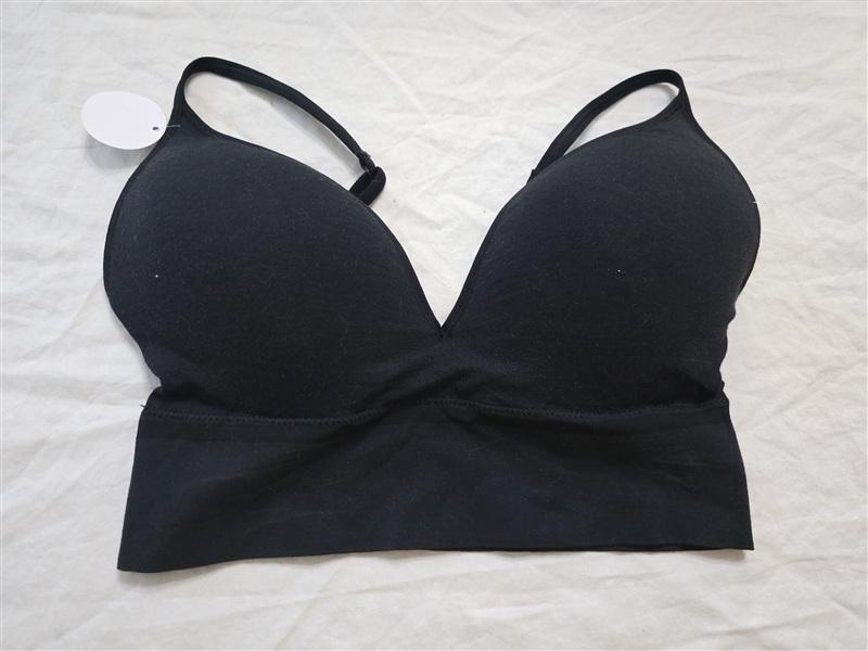 NWT Jockey S Natural Beauty Seamfree Molded Cup Bralette Black 134024