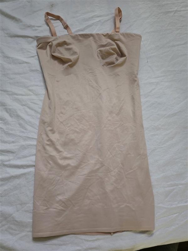 NWOT Miraclesuit Small Show Stopper Strapless Slip Beige 134027
