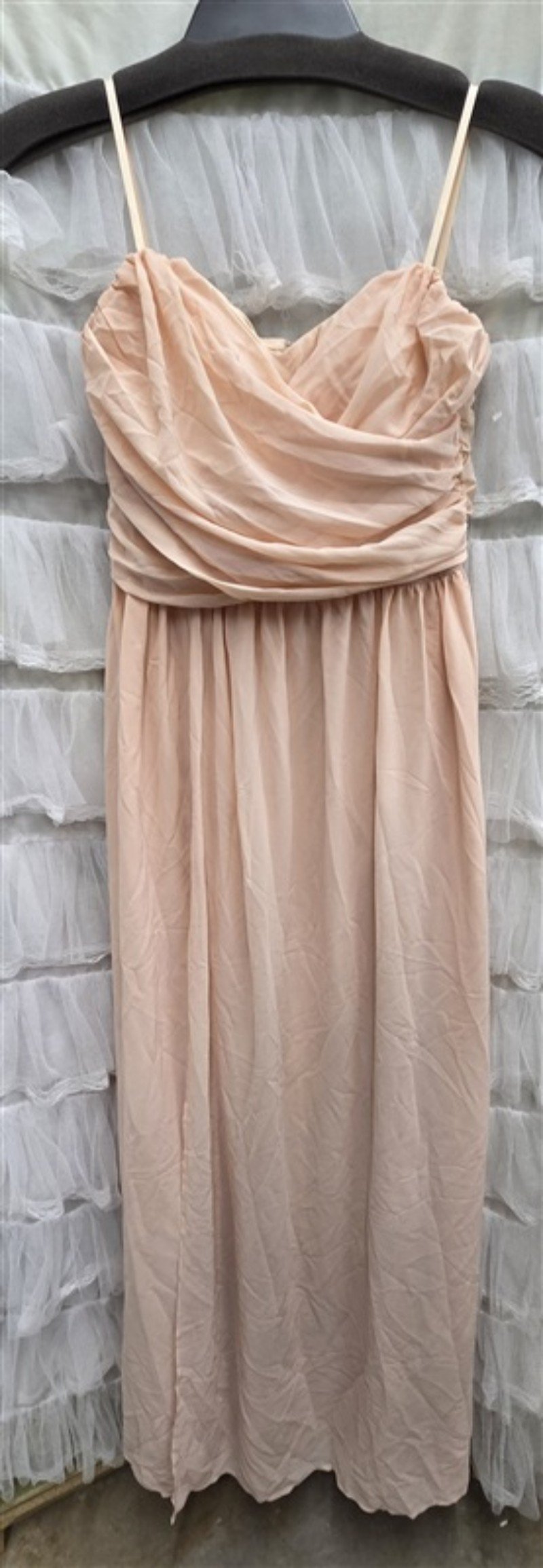 NWOT Lulus M Moonlight Serenade Long Chiffon Overlay Peach Evening Gown 134049
