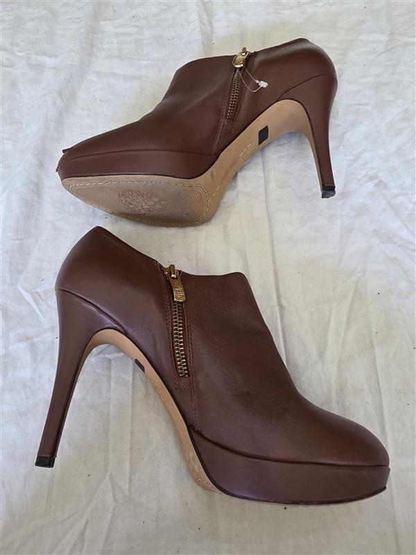 NWOTD Vince Camuto 8.5 Elvin Platform Bootie Ankle Boot Brown 134060