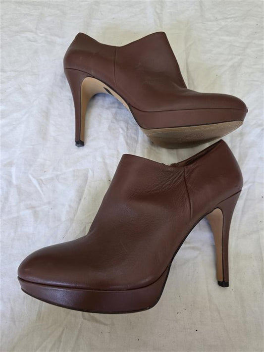 NWOTD Vince Camuto 8.5 Elvin Platform Bootie Ankle Boot Brown 134060