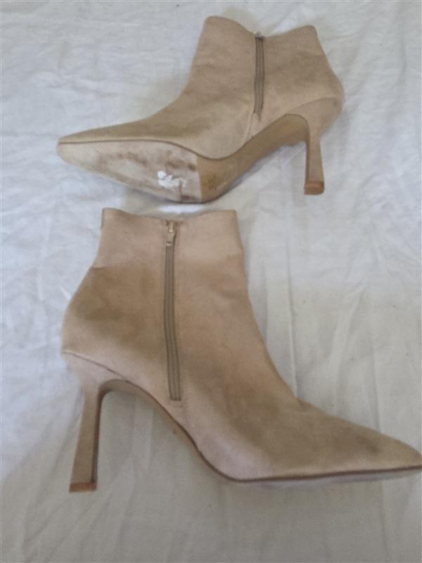 NWOT Express 10 Heel Tan Faux Suede Ankle Boot Booties 134075