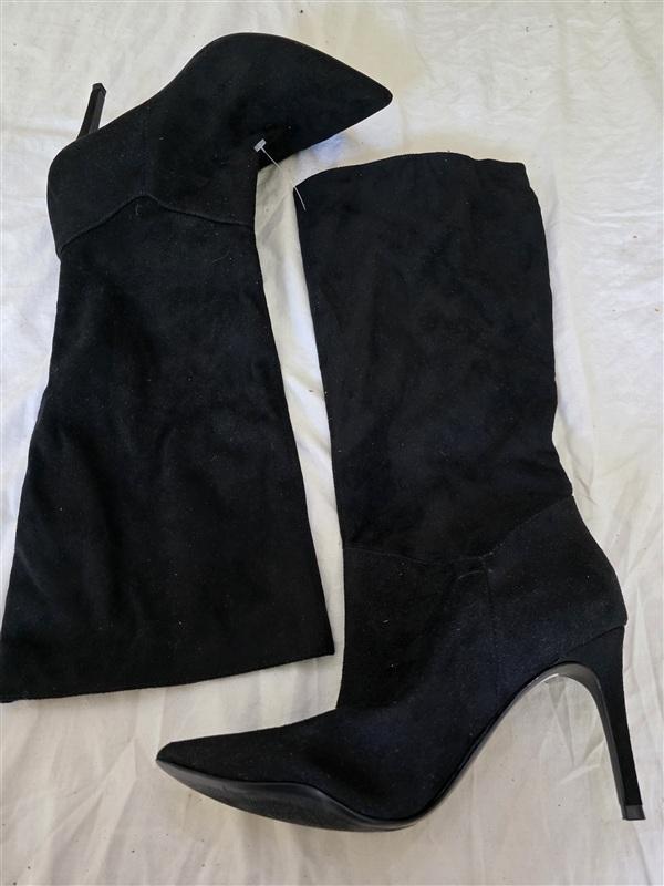 NWOT Steve Madden Kinga 9 Pointy Toe Faux Suede Boots Stiletto 134077
