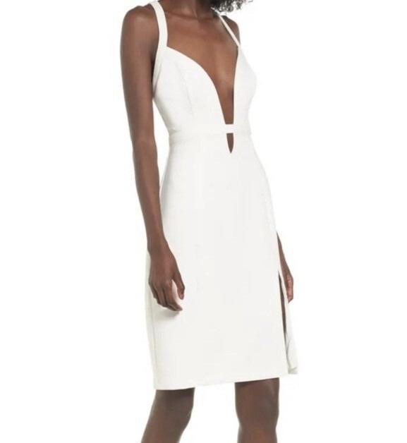 NWT NBD REVOLVE M Offense Sheath Plunge V-Neck MIDI Side Slit White Dress 134087