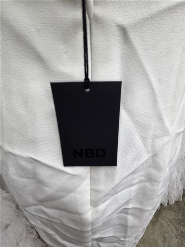 NWT NBD REVOLVE M Offense Sheath Plunge V-Neck MIDI Side Slit White Dress 134087