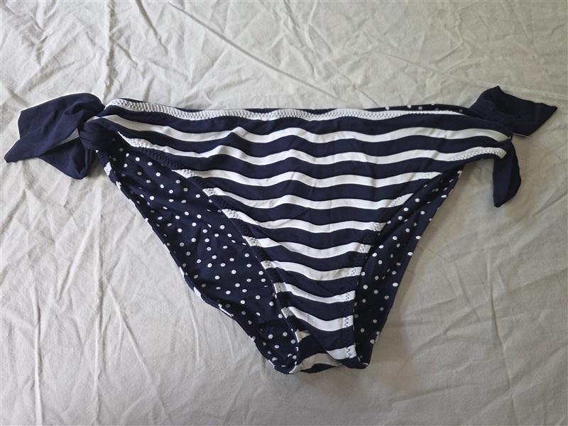 NWT Tommy Bahama Sea Swell S Reversible Stripe Polka Dot Bikini Bottom 134124