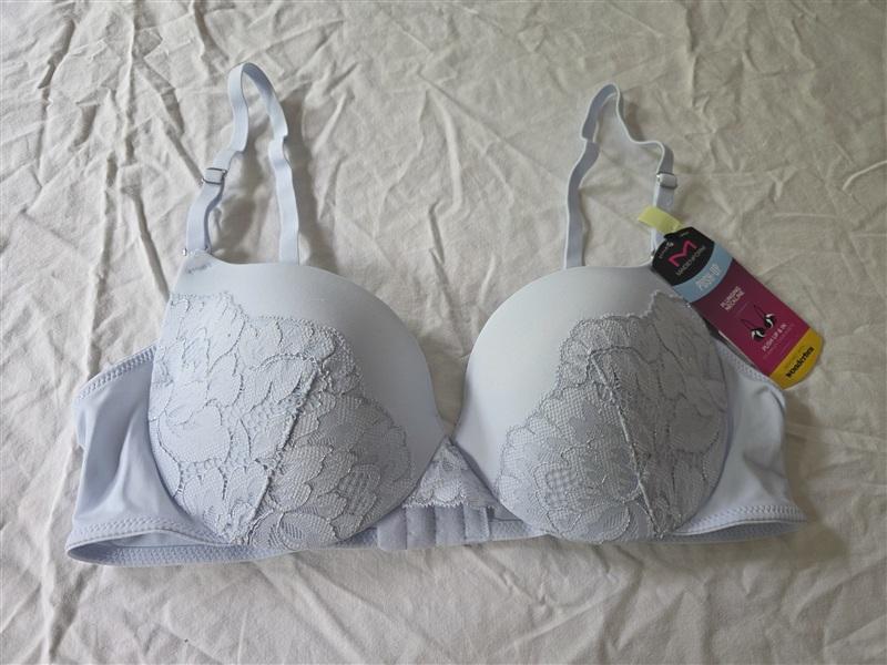 NWT Maidenform 36B Love the Lift Satin Push-Up Bra DM9900 Blue 134134