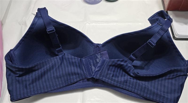 NWT Playtex Perfectly Smooth 38C Seamless Full-Figure Bra 4707 Beige 134146