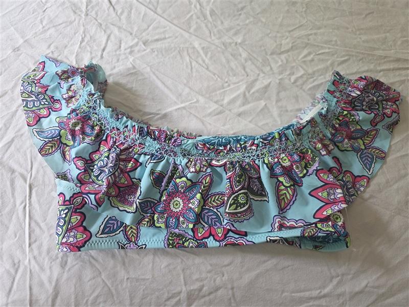 NWOT VERA BRADLEY M Desert Floral Layla Printed Bikini Top 134207